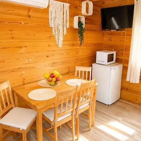 Homes For 5 People Near The Sea
